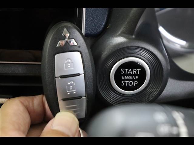 Mitsubishi eK X 4