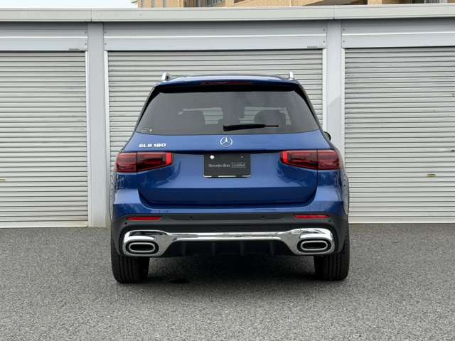 Mercedes-Benz GLB 8