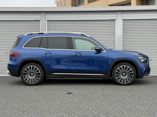Mercedes-Benz GLB 10