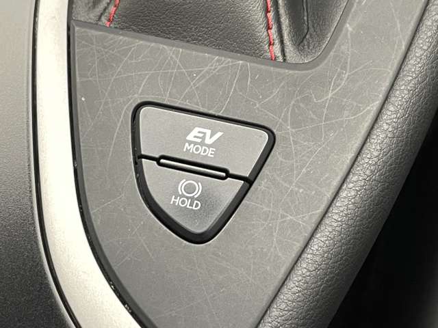 Lexus UX 7