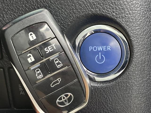 Toyota Vellfire 12