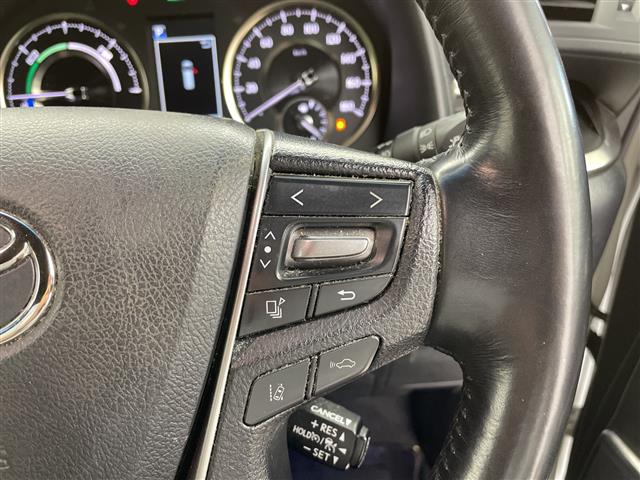 Toyota Vellfire 9
