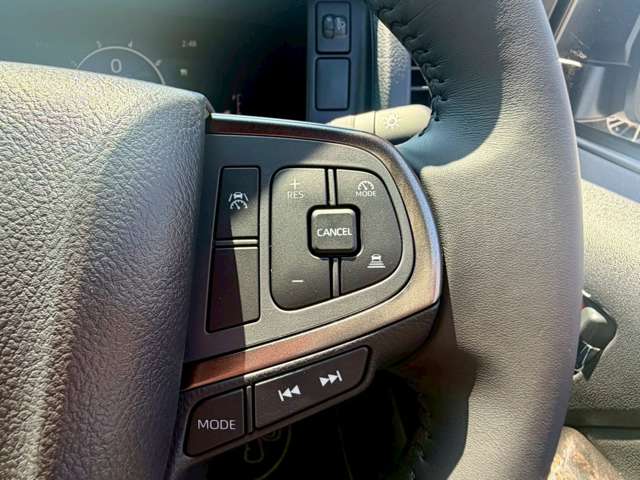 Toyota Hiace Van 9