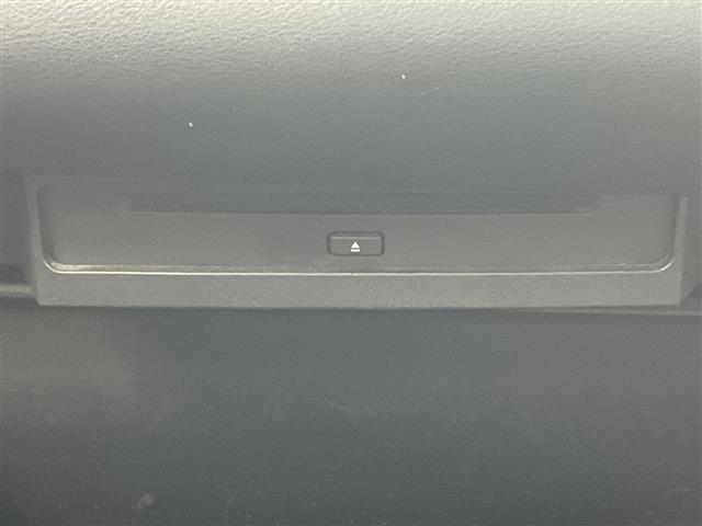Toyota Noah 10