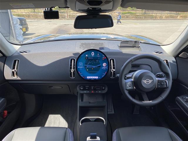 MINI Countryman 4