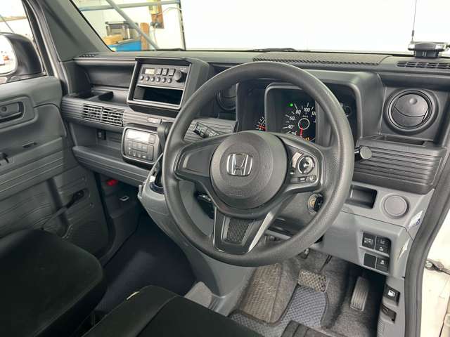 Honda N-VAN 12