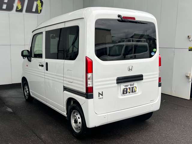 Honda N-VAN 8