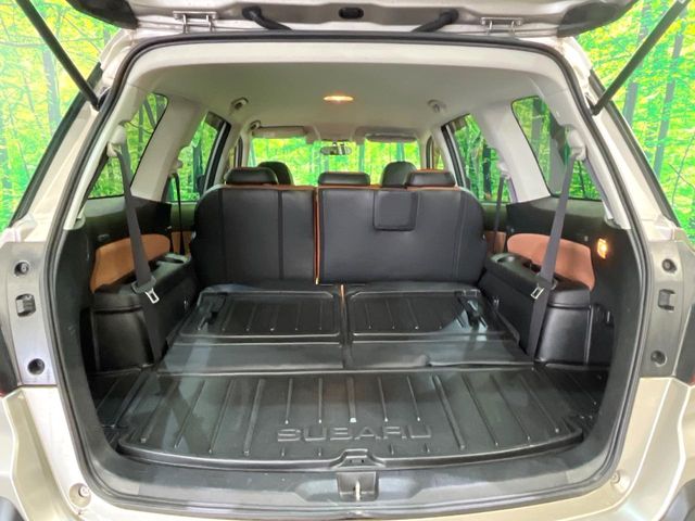 Subaru Exiga Crossover7 12