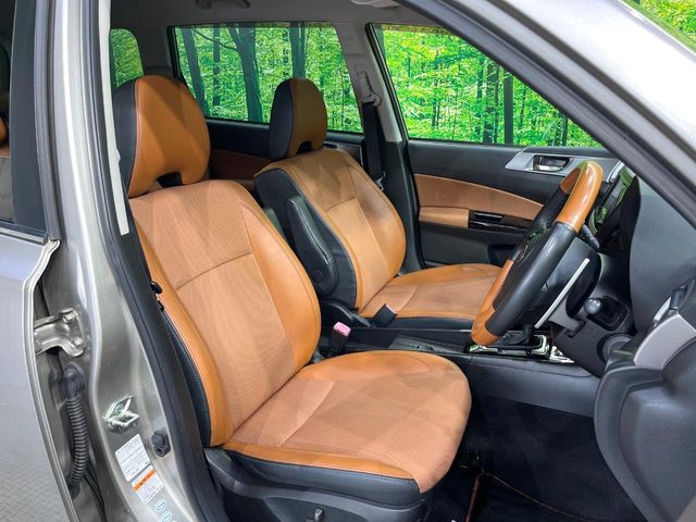 Subaru Exiga Crossover7 6