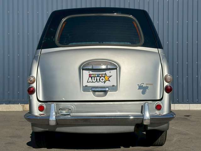 Mitsuoka ユーガ 12