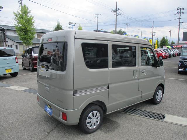 Suzuki Every 9