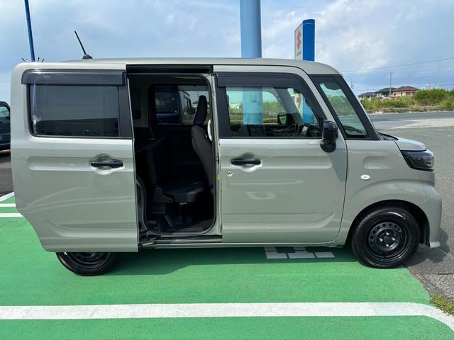 Suzuki Spacia Base 6