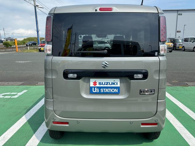 Suzuki Spacia Base 8