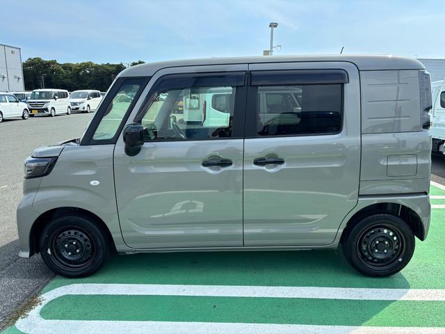 Suzuki Spacia Base 10