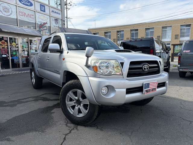 Toyota Tacoma 8