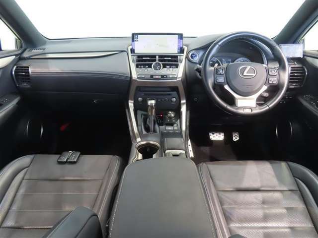 Lexus NX 6