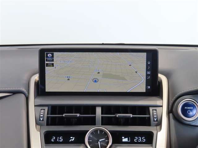 Lexus NX 9