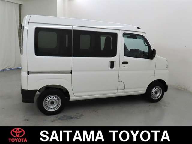 Daihatsu Hijet Cargo 8