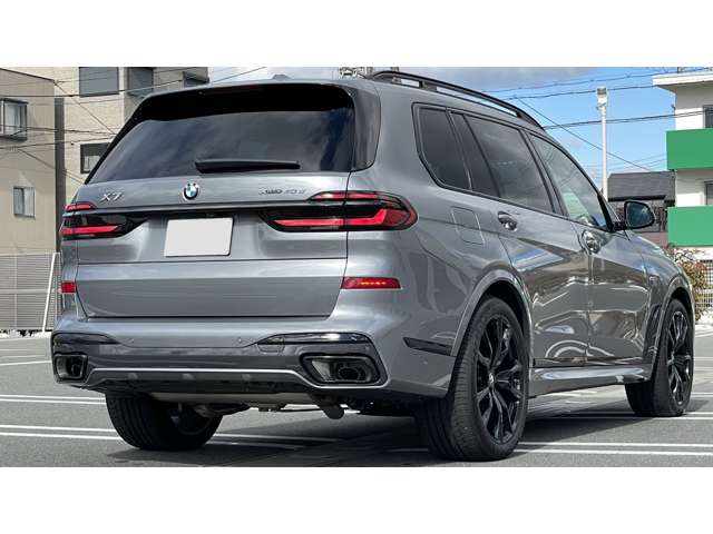 BMW X7 5