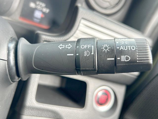 Honda N-VAN 8