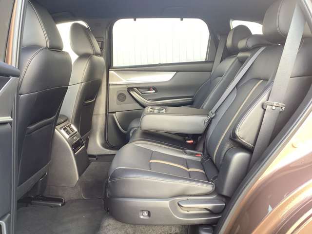 Mazda CX-80 12