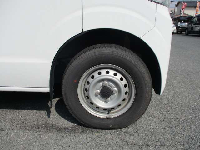 Suzuki Every 8