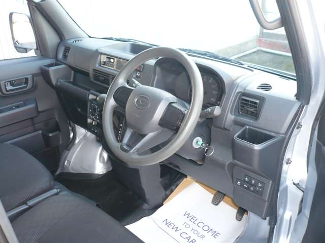 Daihatsu Hijet Cargo 3
