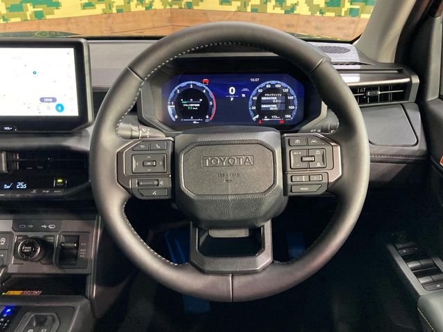 Toyota Hilux 8