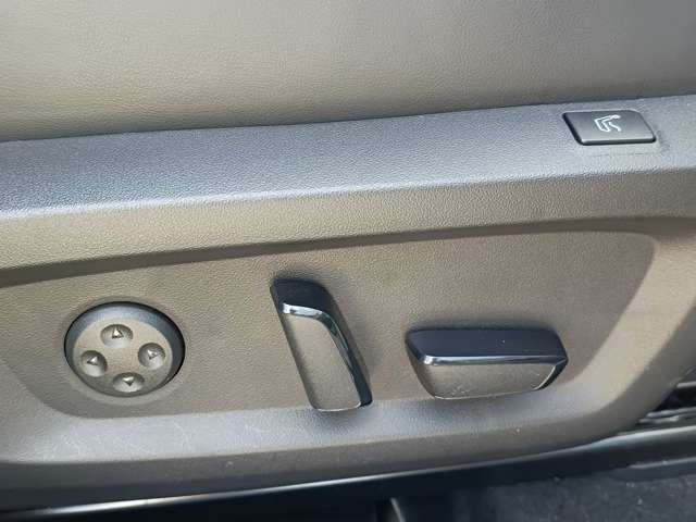 Mitsubishi Outlander 7