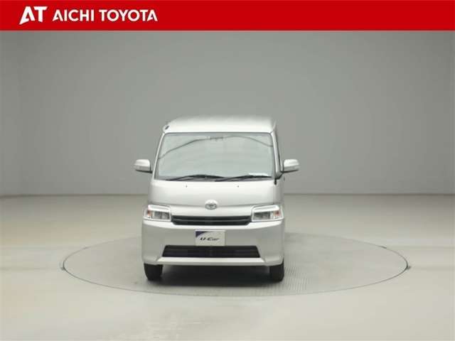 Toyota Town Ace Van 9
