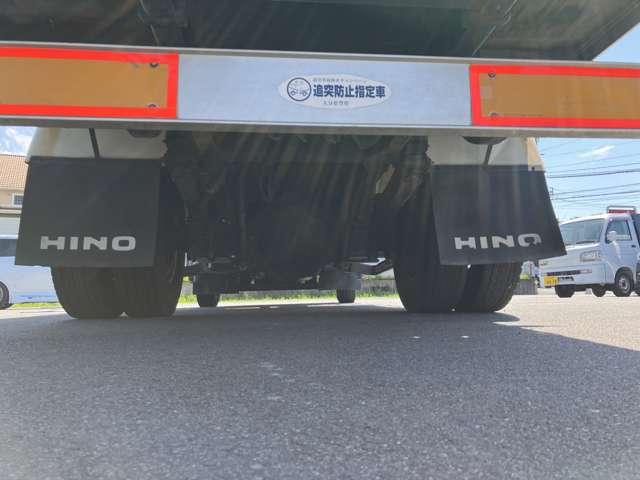 Hino Dutro 4