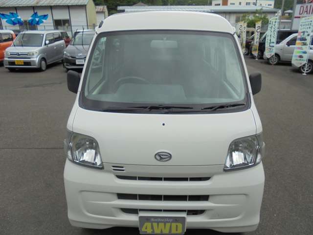 Daihatsu Hijet Cargo 3