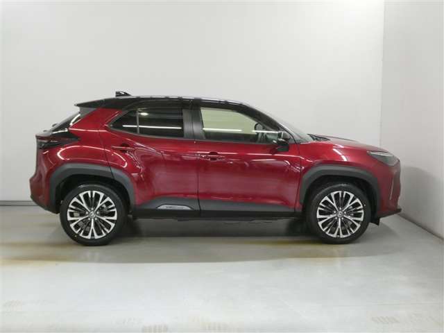 Toyota Yaris Cross 4