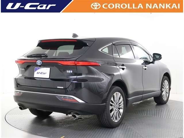 Toyota Harrier 3