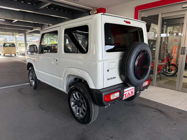 Suzuki Jimny 4