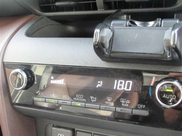 Toyota Yaris Cross 8