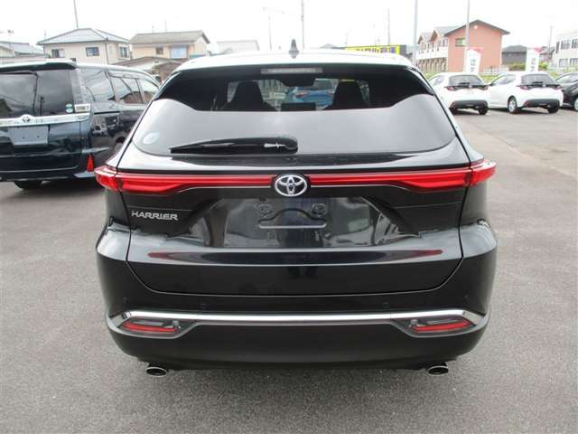 Toyota Harrier 6
