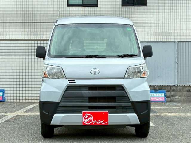 Toyota Pixis Van 8