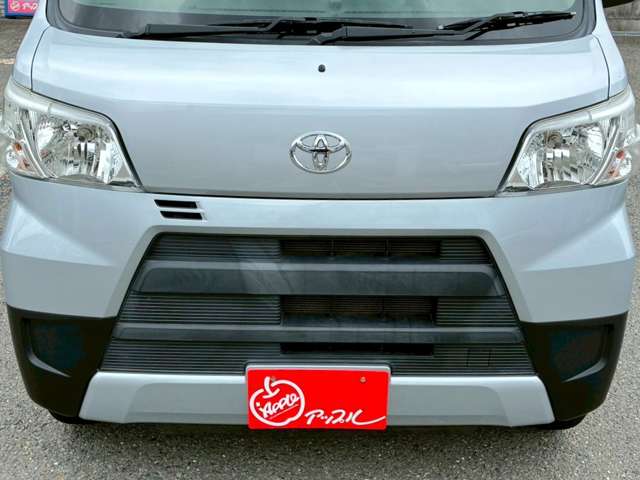Toyota Pixis Van 9
