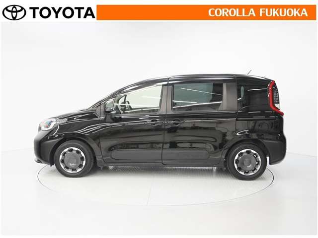 Toyota Sienta 6