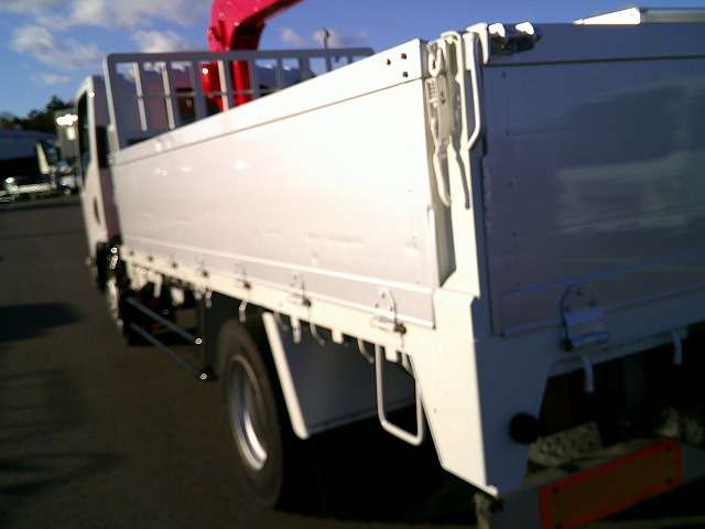 Isuzu Elf 10
