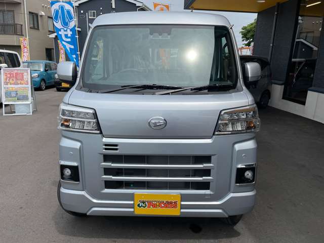Daihatsu Hijet Cargo 5