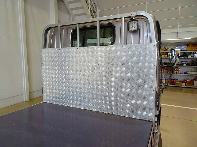 Mitsubishi Fuso Canter 7