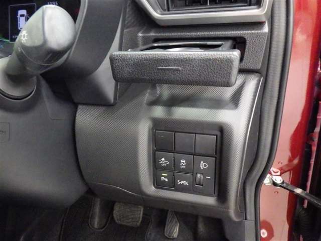 Toyota Raize 12