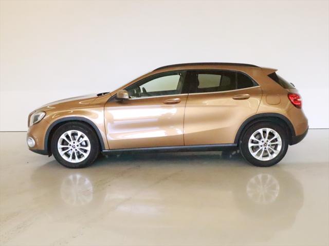 Mercedes-Benz GLA-Class 5
