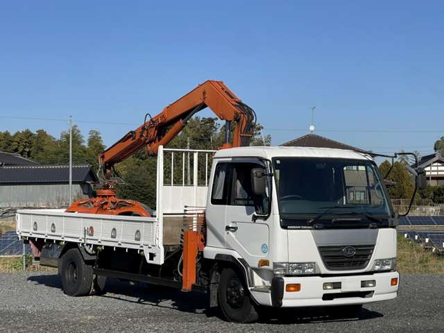 UD Trucks Condor 11