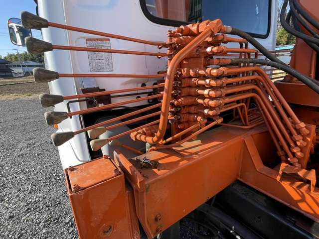 UD Trucks Condor 9