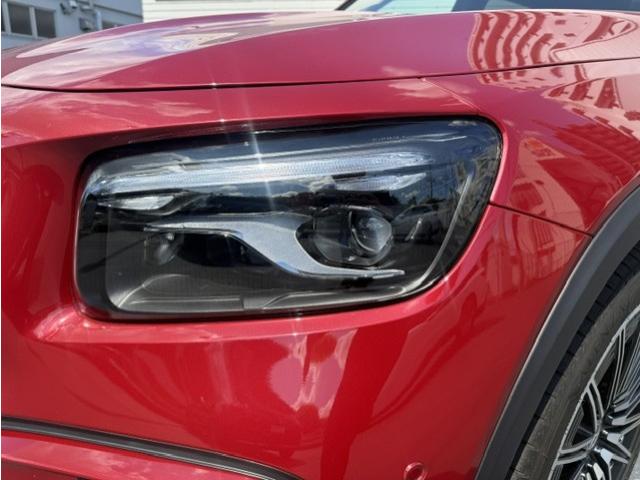 Mercedes-Benz GLB 6