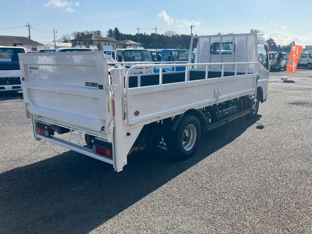 Mitsubishi Fuso Canter 5
