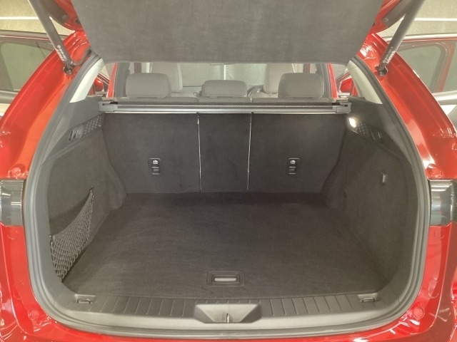 Mazda CX-60 11